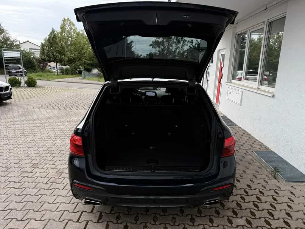 BMW 520 d xDrive Tour M Sport Leder bel. Komfortsitze 11/2019-photo-8