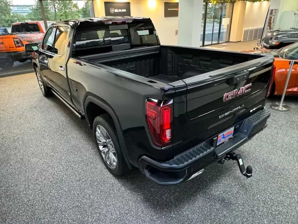 GMC Sierra DENALI 2026 - 4x4-LONG BOX 6.4" null-photo-11