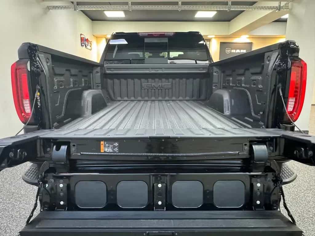GMC Sierra DENALI 2026 - 4x4-LONG BOX 6.4" null-photo-17