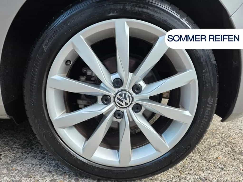 Volkswagen Golf Sportsvan VII Highline BMT/Start-Stopp 10/2014-photo-20
