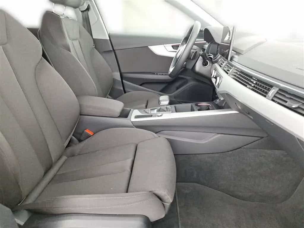 Audi A4 Avant advanced 35 2.0 TFSI S-tronic 02/2025-photo-17
