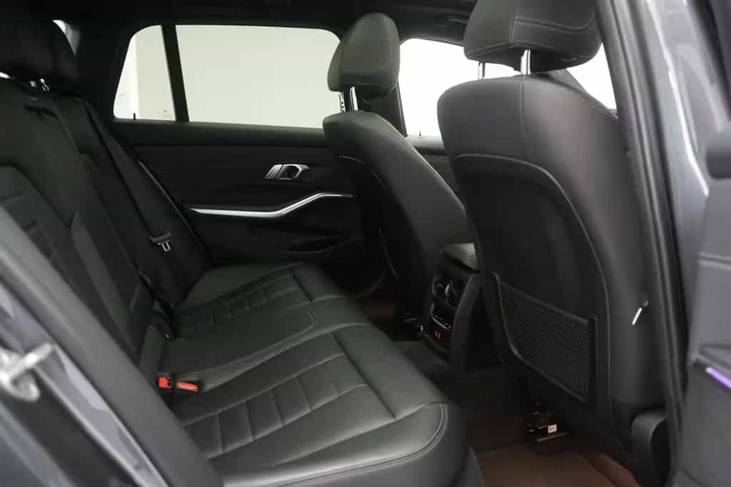BMW 320 d Touring Luxury Line Leder/ACC/Pano/Virtual 10/2020-photo-7