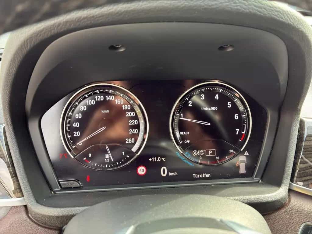 BMW X1 sDrive18i Sport Line AHK KAM 01/2019-photo-10