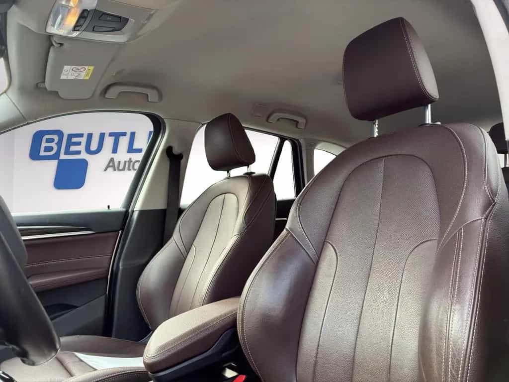 BMW X1 sDrive18i Sport Line AHK KAM 01/2019-photo-18