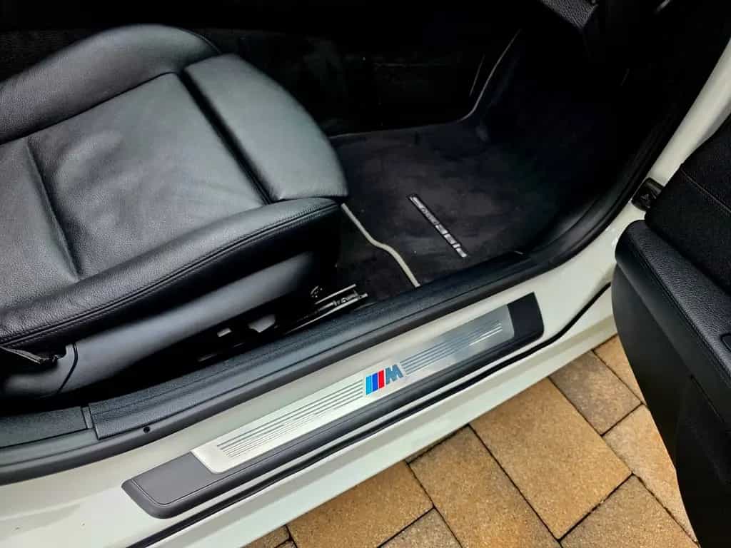 BMW Z4 sDrive 35is 340 PS M Paket Navi PDC Automatik 04/2012-photo-13