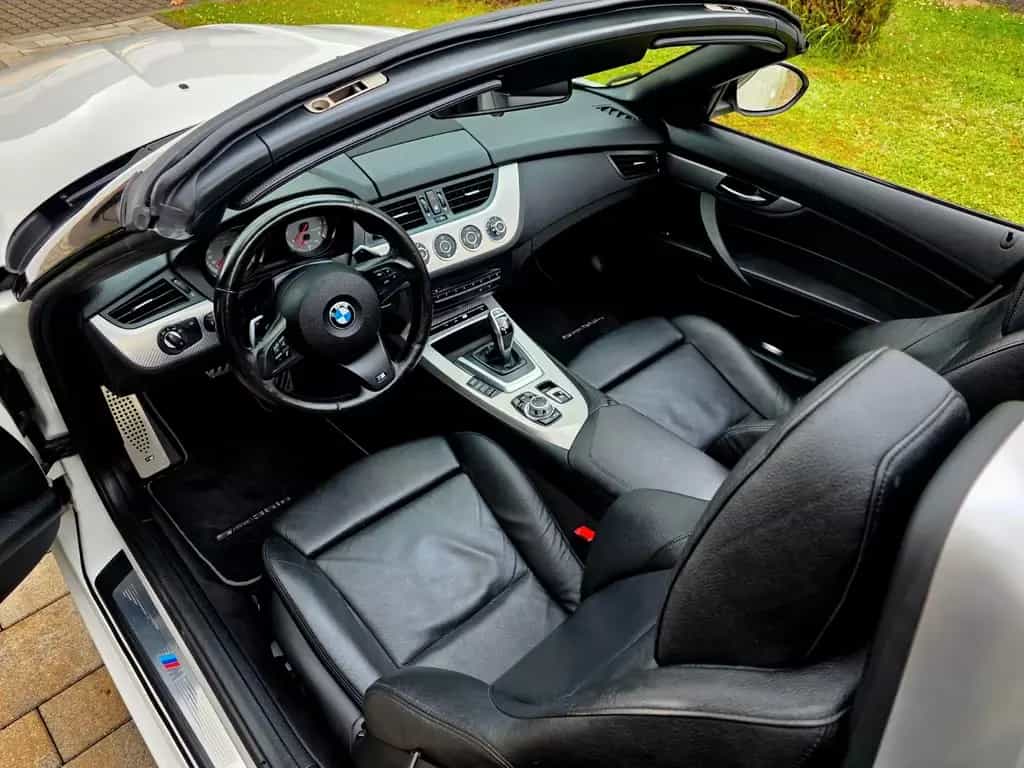 BMW Z4 sDrive 35is 340 PS M Paket Navi PDC Automatik 04/2012-photo-9