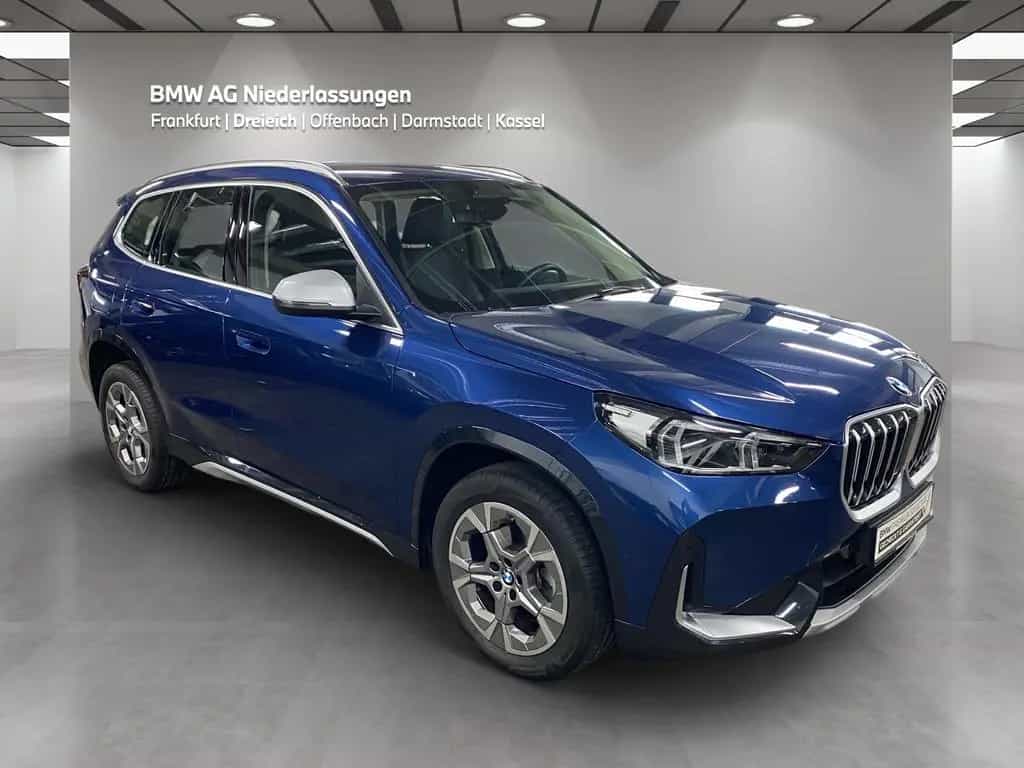 BMW X1 sDrive18d Kamera Driv.Assist Sportsitze LED 04/2023-photo-1