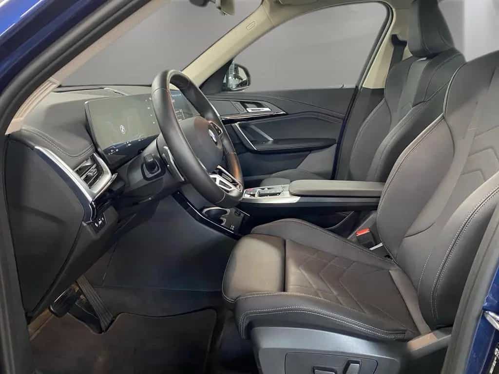 BMW X1 sDrive18d Kamera Driv.Assist Sportsitze LED 04/2023-photo-6