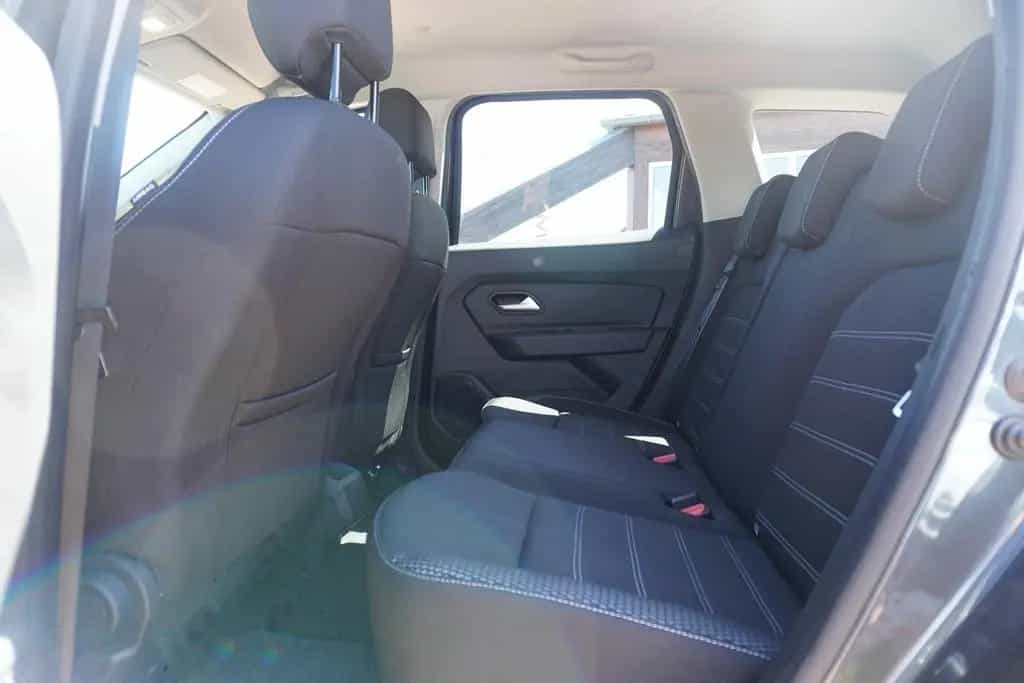 Dacia Duster 1.6 SCe 115 Klimaaut. Navi Tempomat AHK 05/2019-photo-10