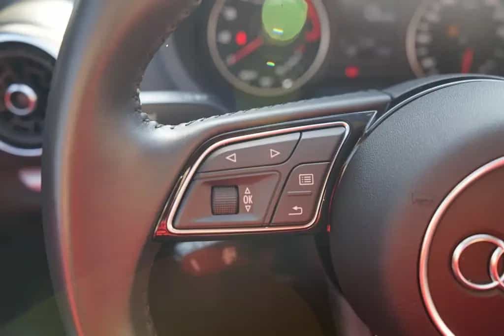 Audi A3 1.0 TFSI Sportback S-Line LED Sitzheizung PDC 11/2018-photo-19