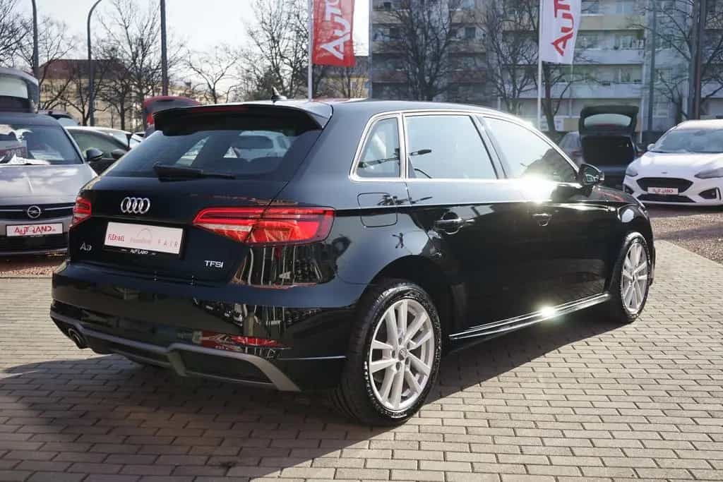 Audi A3 1.0 TFSI Sportback S-Line LED Sitzheizung PDC 11/2018-photo-4