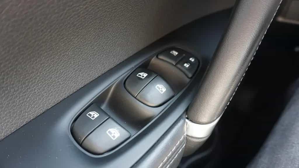 Nissan Qashqai Tekna+ LED Navi ACC Bose Sitzheizung AHK 08/2020-photo-16
