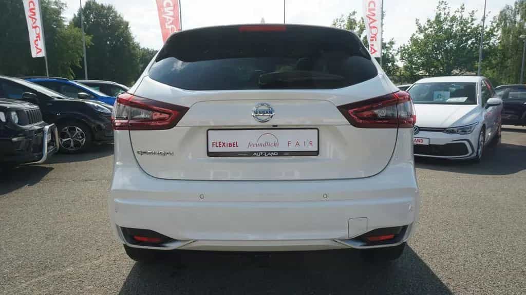 Nissan Qashqai Tekna+ LED Navi ACC Bose Sitzheizung AHK 08/2020-photo-4