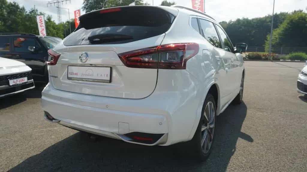 Nissan Qashqai Tekna+ LED Navi ACC Bose Sitzheizung AHK 08/2020-photo-5