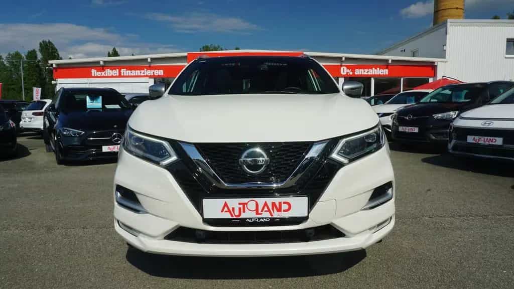 Nissan Qashqai Tekna+ LED Navi ACC Bose Sitzheizung AHK 08/2020-photo-8