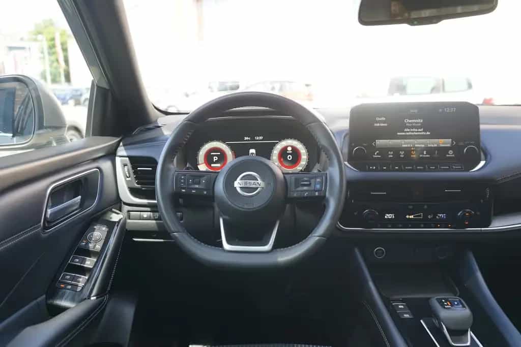 Nissan Qashqai 1.3 M-Hybrid Tekna LED ACC Panorama 360° 07/2021-photo-10
