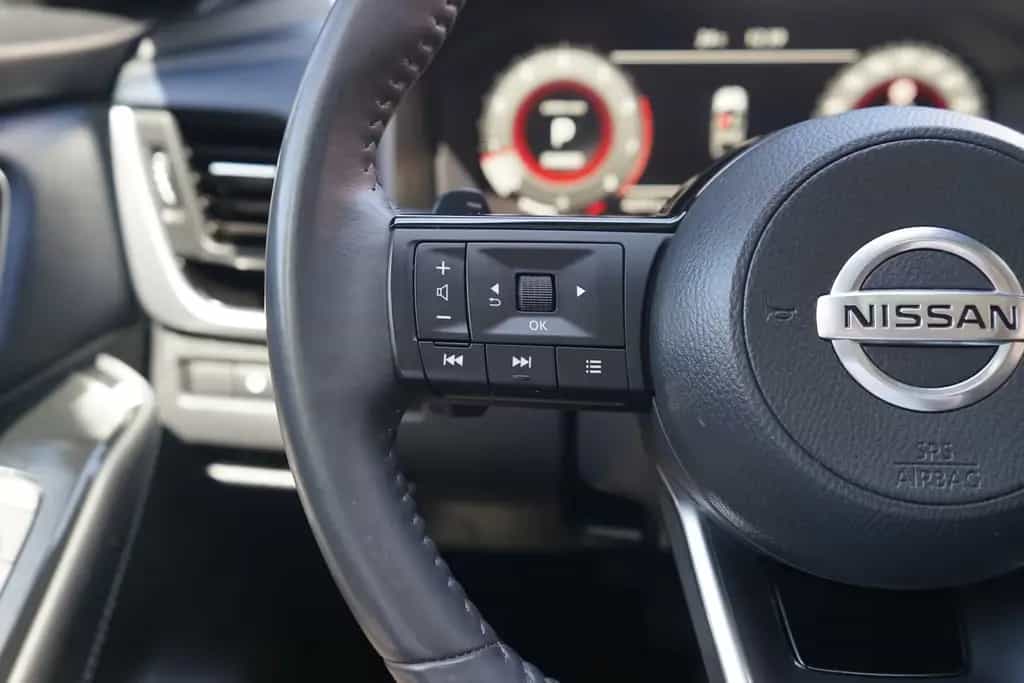 Nissan Qashqai 1.3 M-Hybrid Tekna LED ACC Panorama 360° 07/2021-photo-18