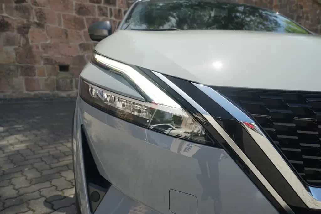 Nissan Qashqai 1.3 M-Hybrid Tekna LED ACC Panorama 360° 07/2021-photo-34