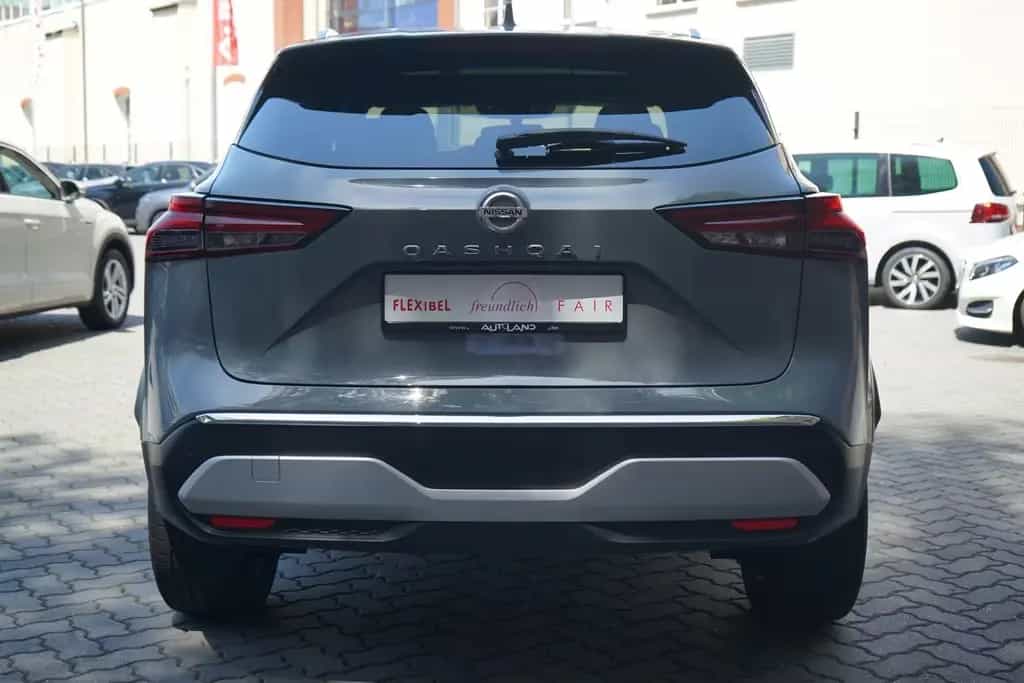 Nissan Qashqai 1.3 M-Hybrid Tekna LED ACC Panorama 360° 07/2021-photo-4