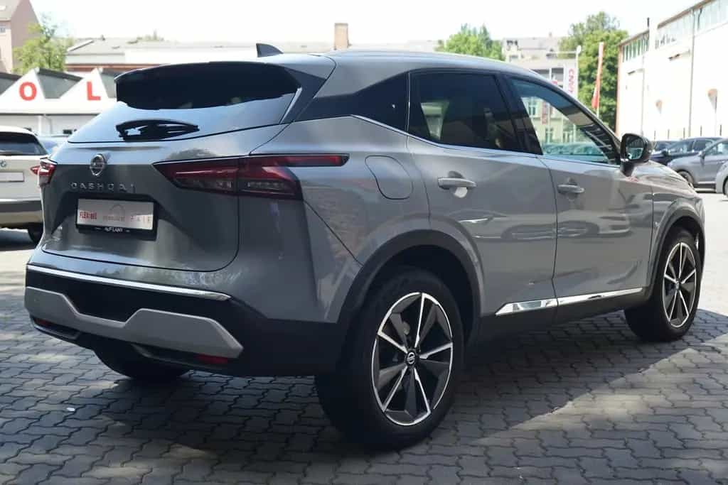 Nissan Qashqai 1.3 M-Hybrid Tekna LED ACC Panorama 360° 07/2021-photo-5