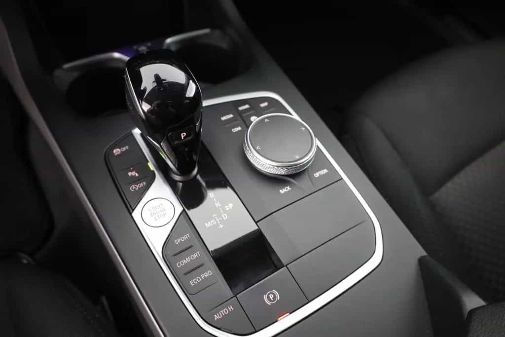 BMW 118 d Advantage LED Navi Android Apple DAB PDC 05/2022-photo-13