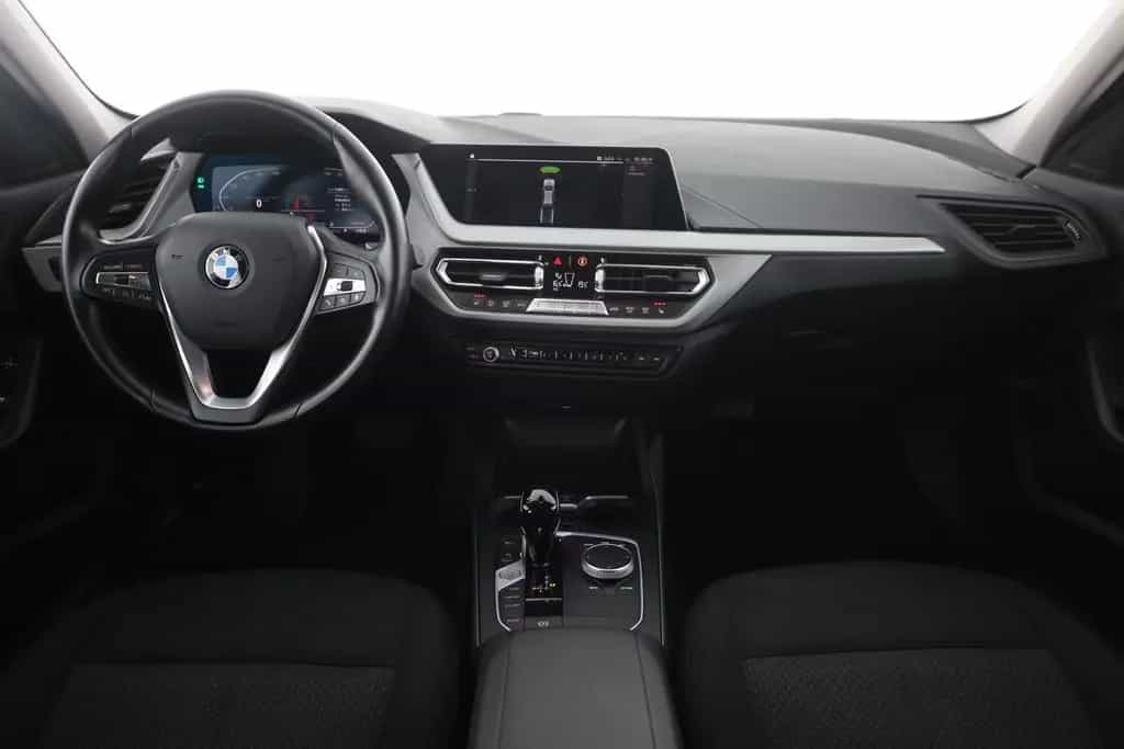 BMW 118 d Advantage LED Navi Android Apple DAB PDC 05/2022-photo-8