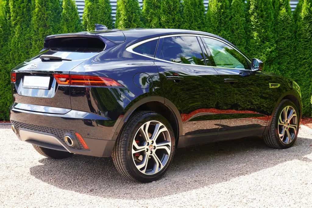Jaguar E-Pace 2.0  AWD LED Kamera Sitzheizung Tempomat 09/2018-photo-4