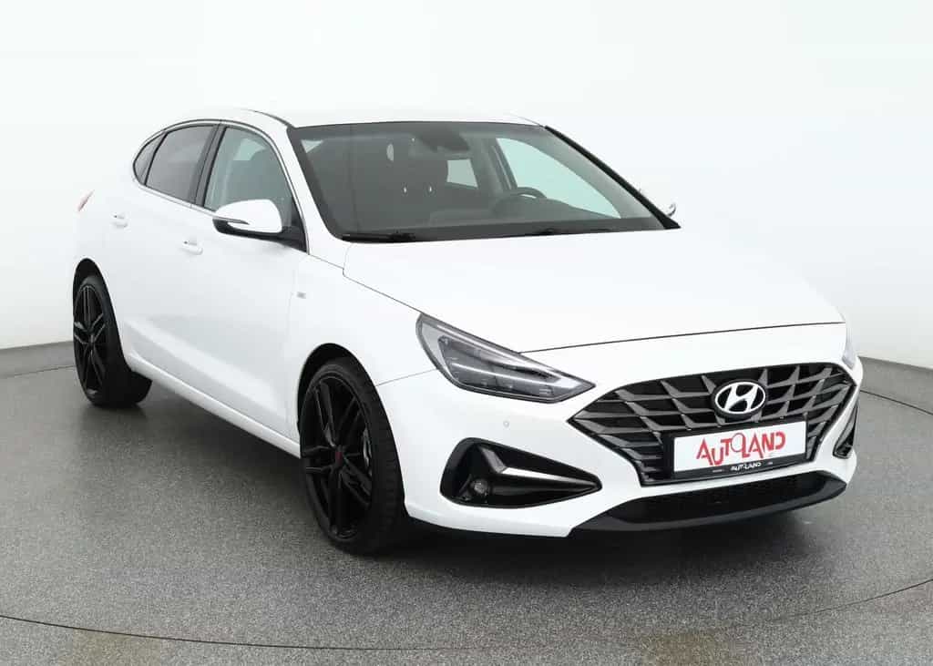 Hyundai i30 Fastback 1.5 T-GDI Aut. LED Navi Sitzheizung 03/2021-photo-6
