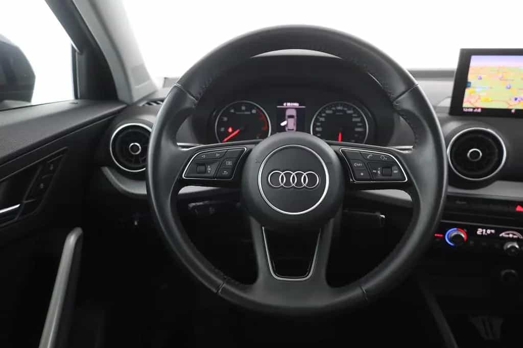 Audi Q2 30 1.0 TFSI LED Navi Sitzheizung AHK PDC USB 09/2019-photo-15
