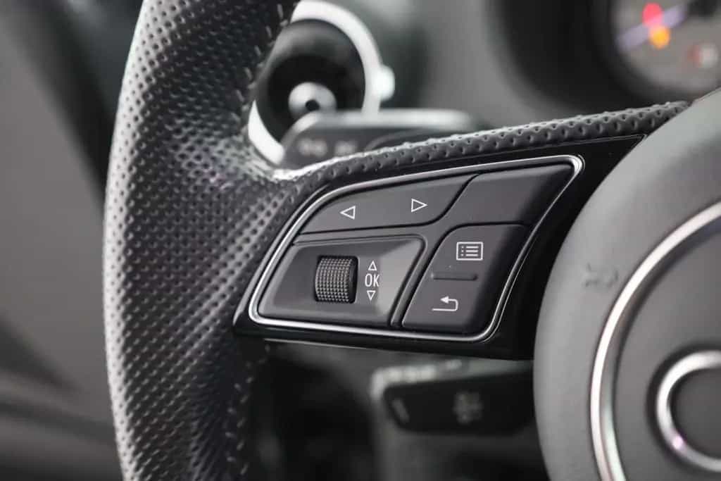 Audi SQ2 2.0 TFSI quattro LED Bang & Olufsen Kamera 07/2019-photo-16