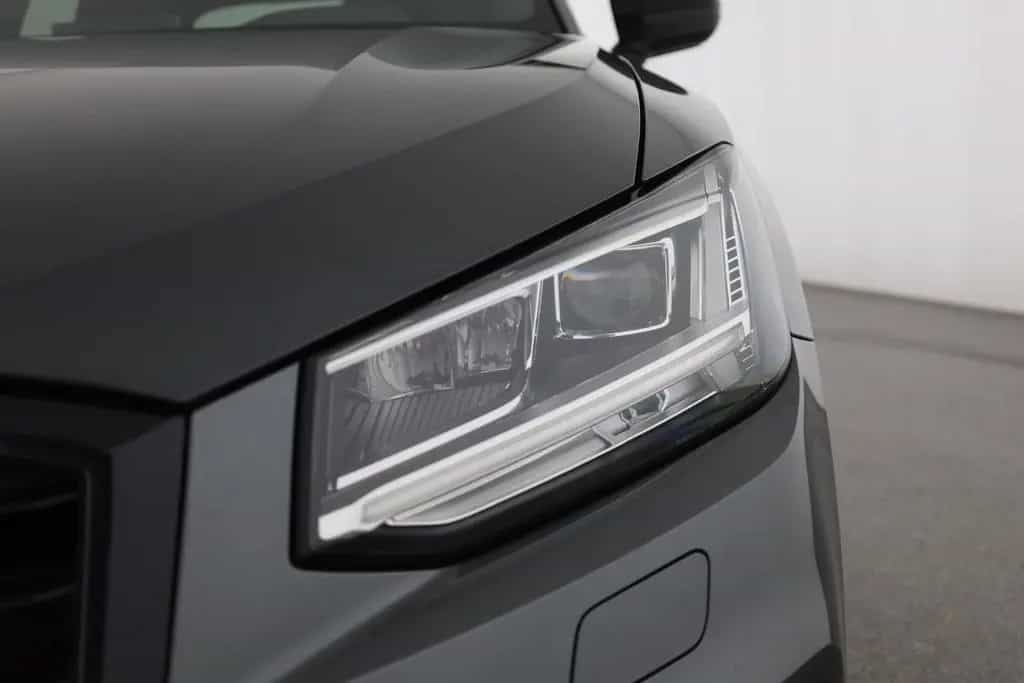 Audi SQ2 2.0 TFSI quattro LED Bang & Olufsen Kamera 07/2019-photo-30