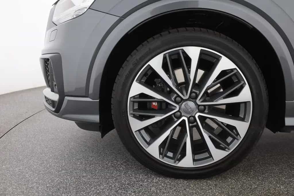 Audi SQ2 2.0 TFSI quattro LED Bang & Olufsen Kamera 07/2019-photo-32