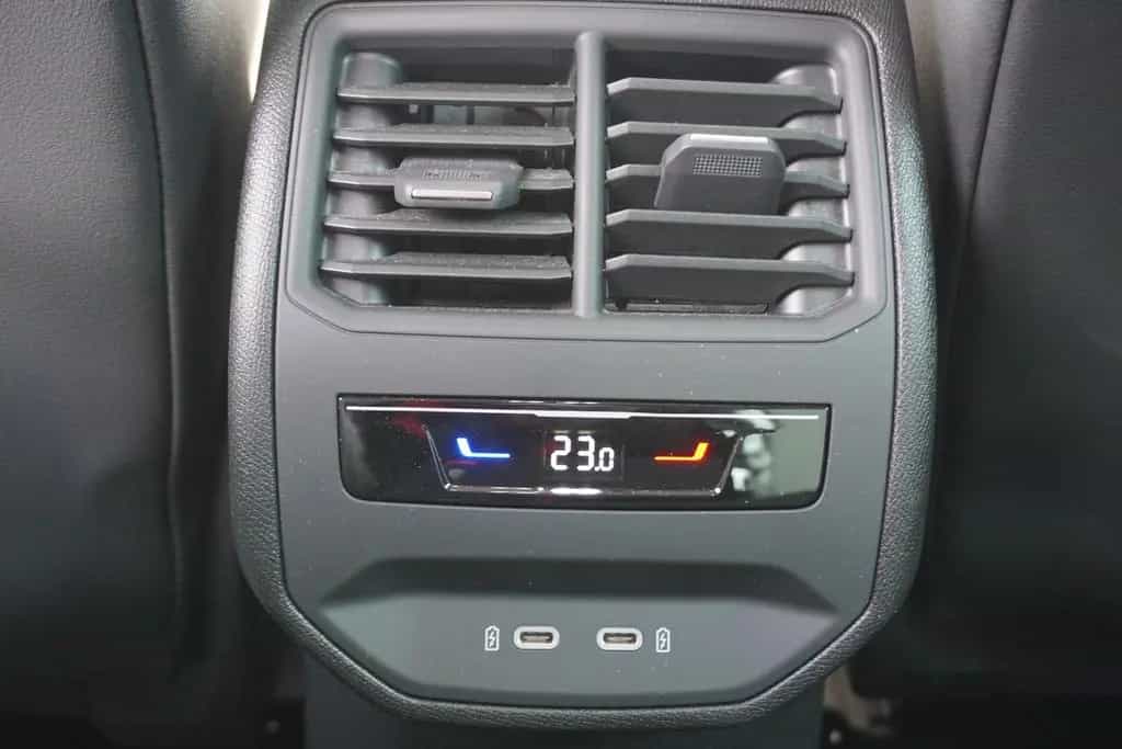 Cupra Formentor 2.0 TSI DSG 4Drive LED Navi Kam ACC VC 04/2022-photo-13