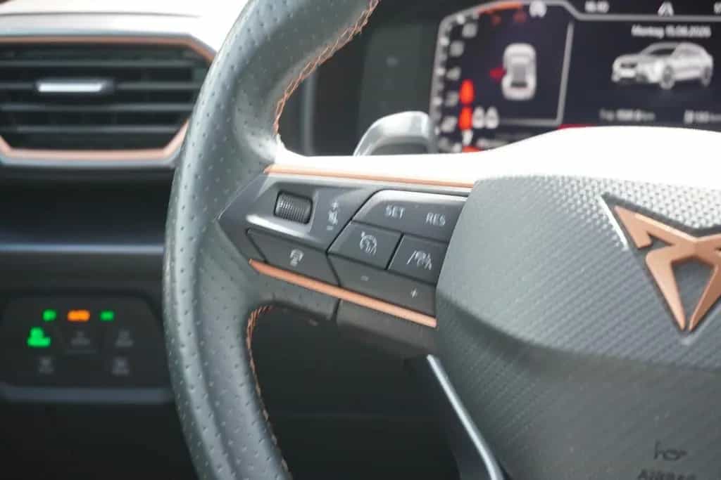 Cupra Formentor 2.0 TSI DSG 4Drive LED Navi Kam ACC VC 04/2022-photo-16