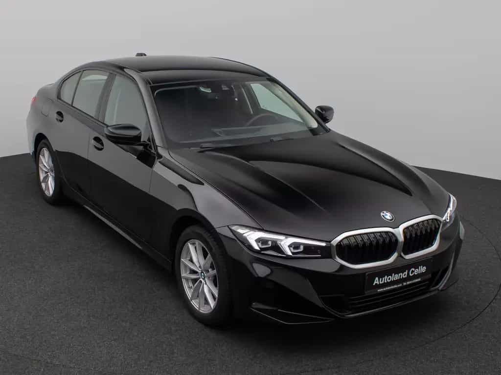 BMW 318 i GeschwindigReg DAB PDC Cockpit+ Widscreen 10/2024-photo-2