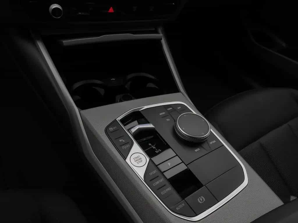 BMW 318 i GeschwindigReg DAB PDC Cockpit+ Widscreen 10/2024-photo-22