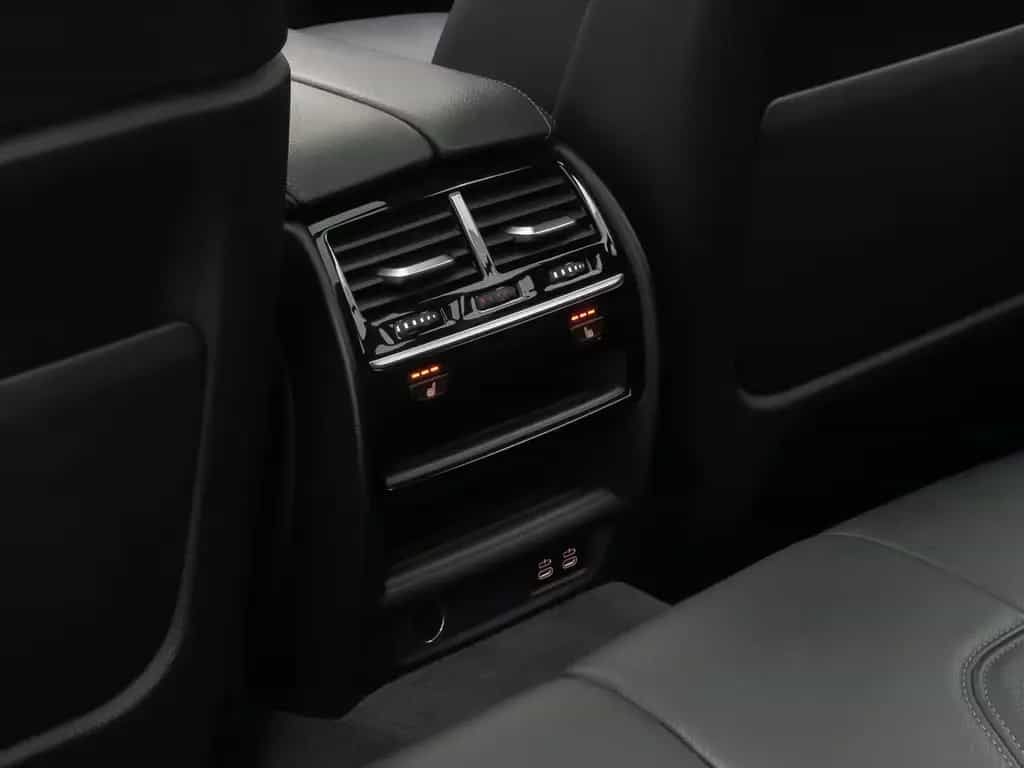 BMW 530 d xD LuxuryLine Panoram 360°HUD HiFi DisplKey 02/2020-photo-27