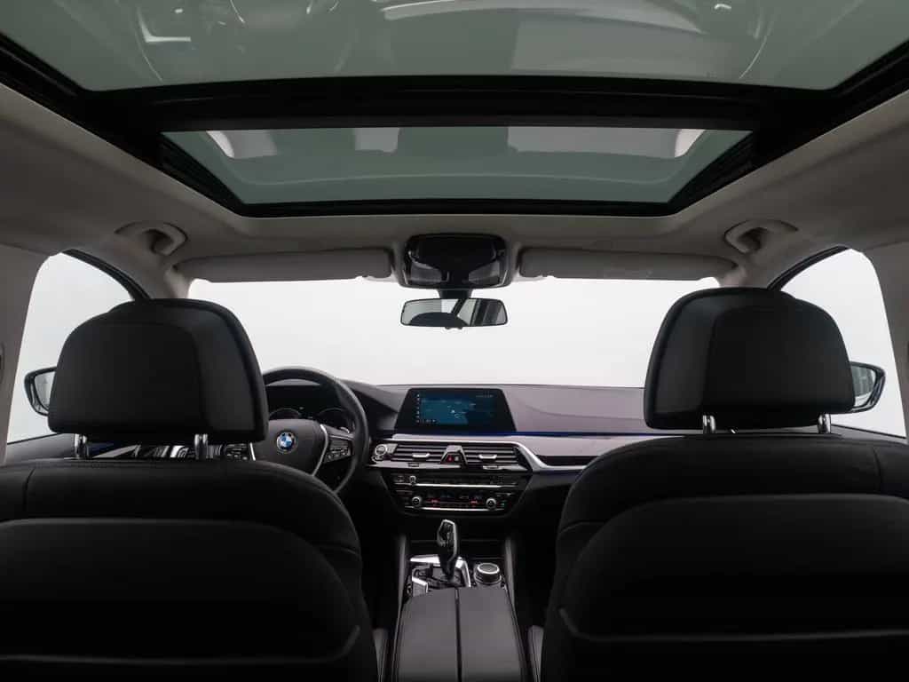 BMW 530 d xD LuxuryLine Panoram 360°HUD HiFi DisplKey 02/2020-photo-30