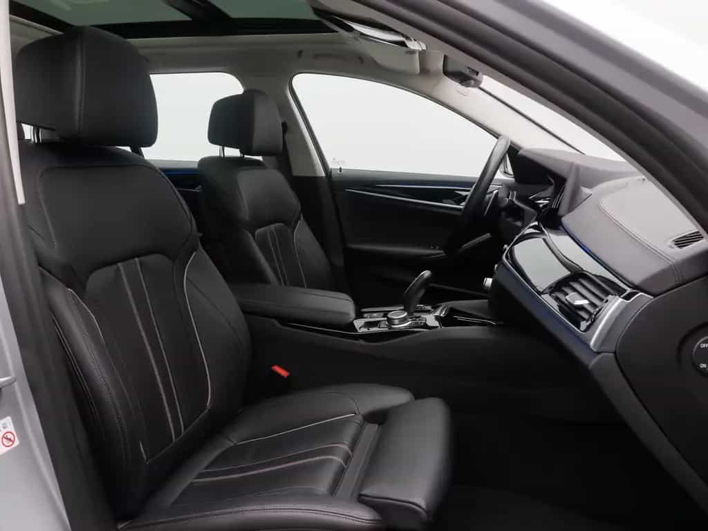 BMW 530 d xD LuxuryLine Panoram 360°HUD HiFi DisplKey 02/2020-photo-37