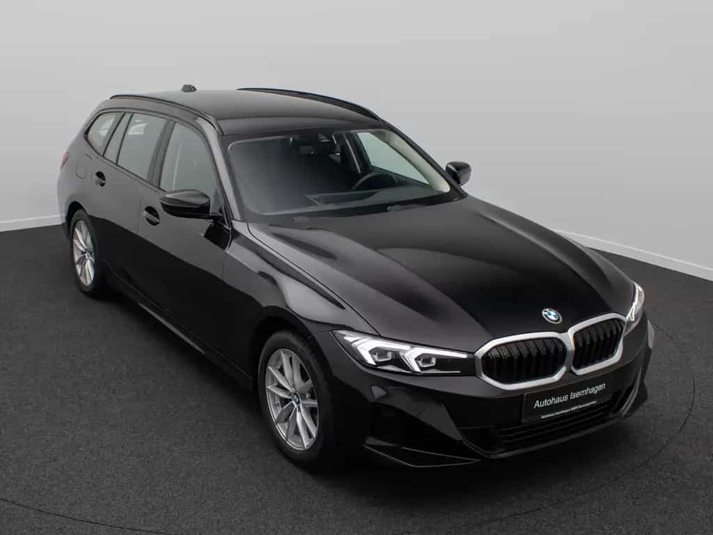BMW 318 i GeschwindigReg DAB PDC Cockpit+ Widscreen 07/2024-photo-2