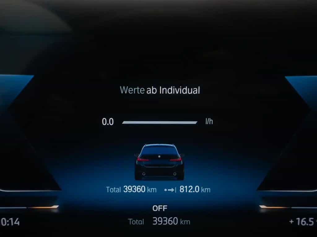 BMW 318 i GeschwindigReg DAB PDC Cockpit+ Widscreen 07/2024-photo-41
