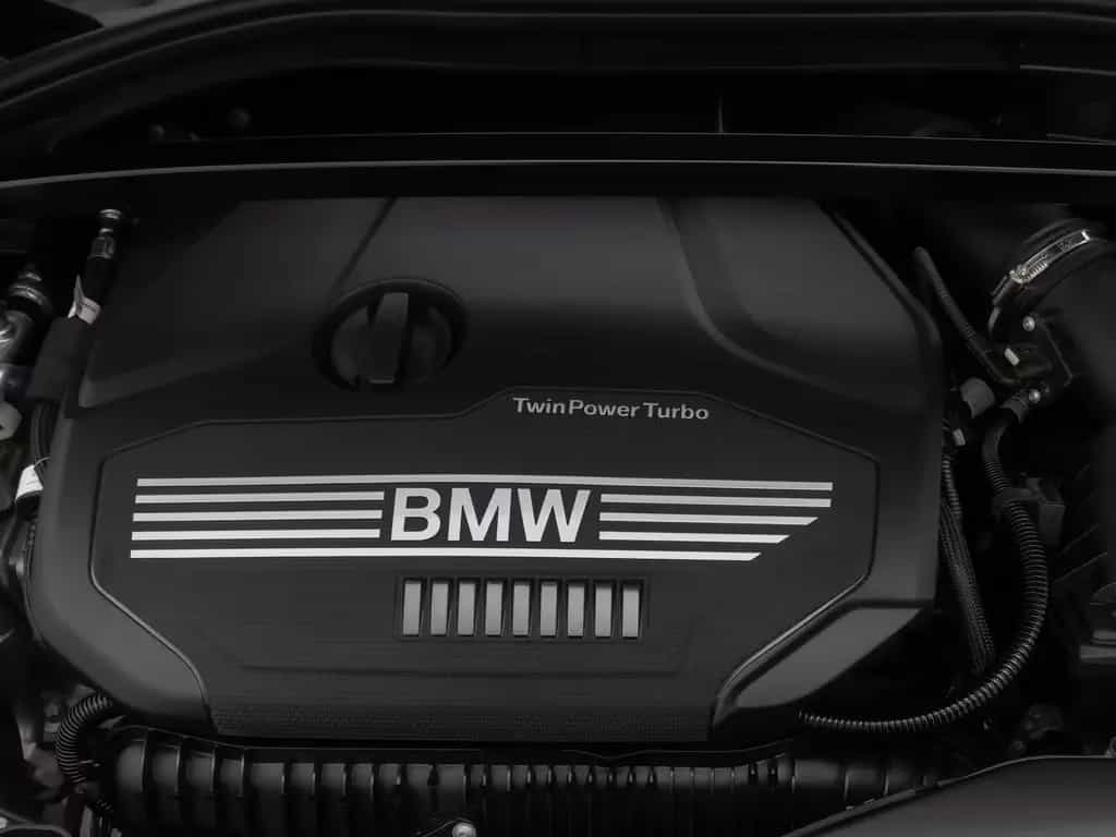 BMW 120 i M Sport DAB Kamera HiFi Panorama Lenkradhzg 09/2024-photo-13
