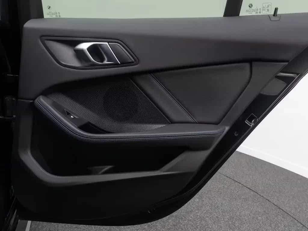 BMW 120 i M Sport DAB Kamera HiFi Panorama Lenkradhzg 09/2024-photo-31