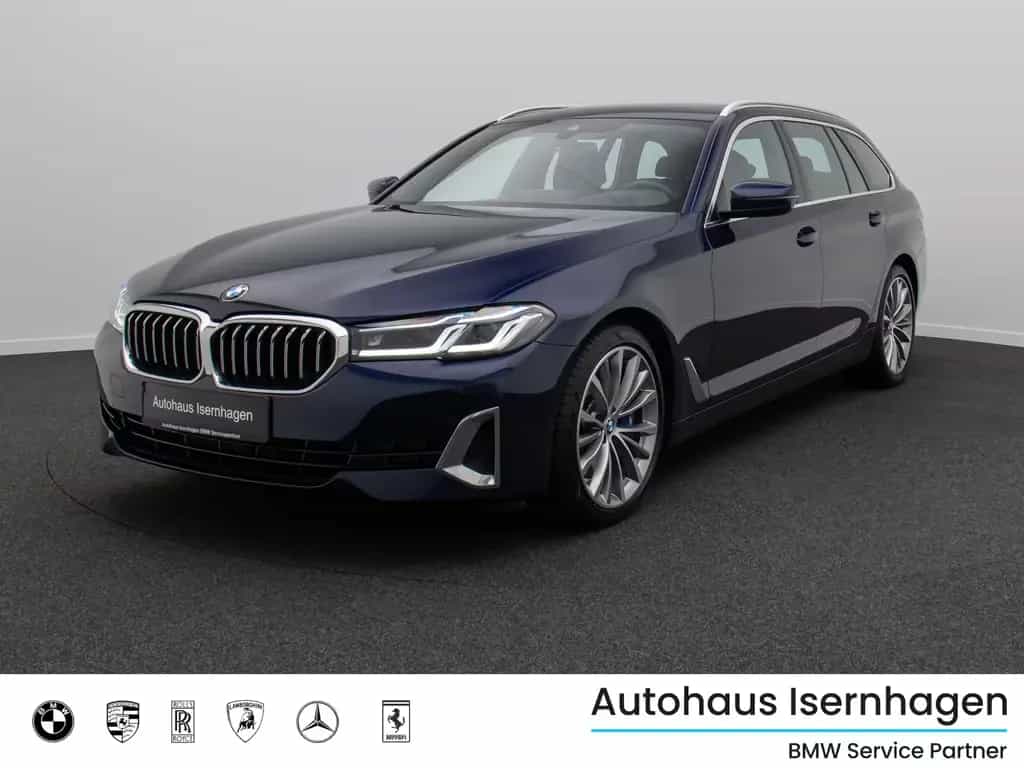 BMW 530 d xD Luxury Line HUD DAB AHK Panorama H/K 19" 02/2023-photo-0