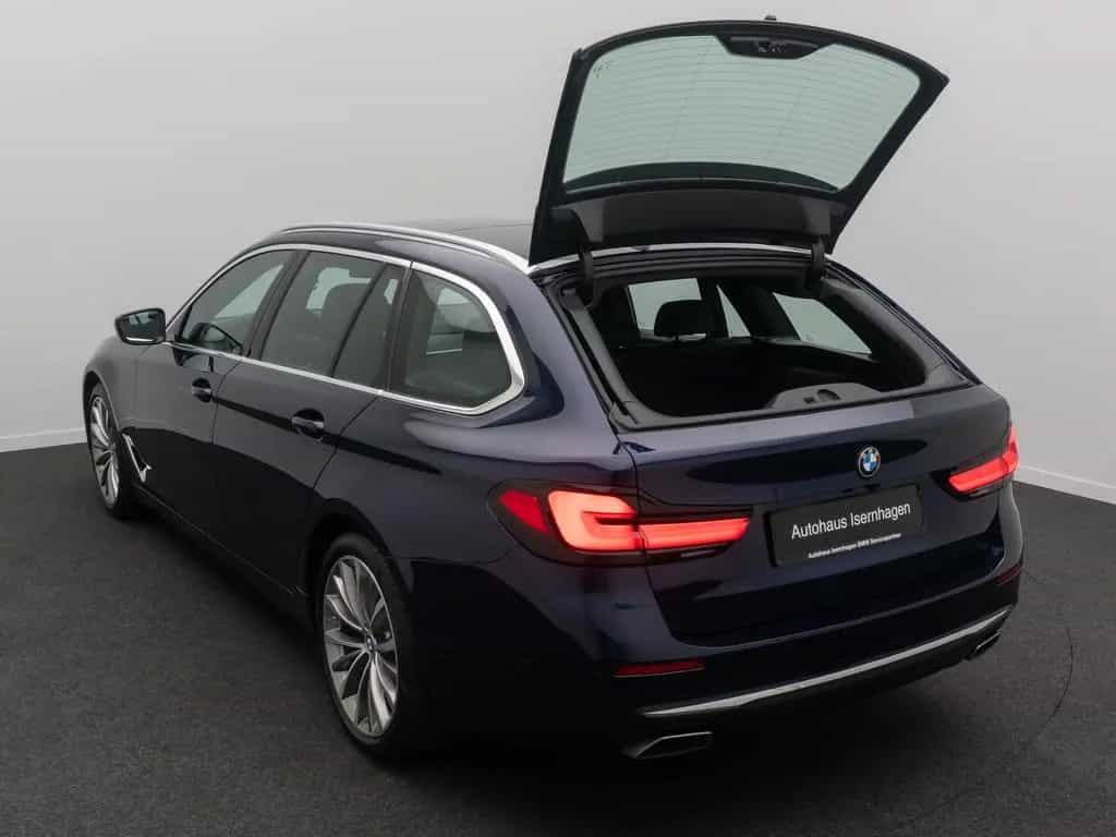 BMW 530 d xD Luxury Line HUD DAB AHK Panorama H/K 19" 02/2023-photo-12