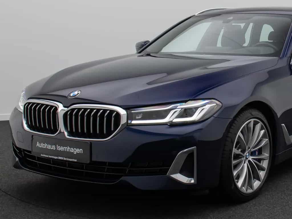 BMW 530 d xD Luxury Line HUD DAB AHK Panorama H/K 19" 02/2023-photo-18