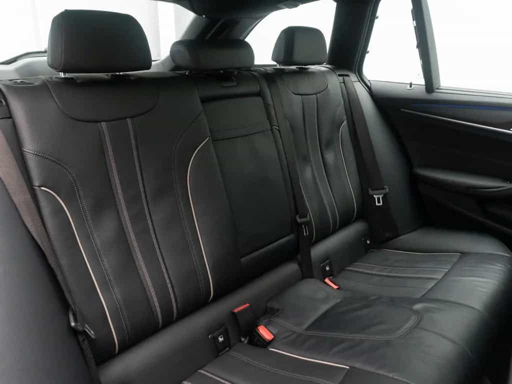 BMW 530 d xD Luxury Line HUD DAB AHK Panorama H/K 19" 02/2023-photo-30