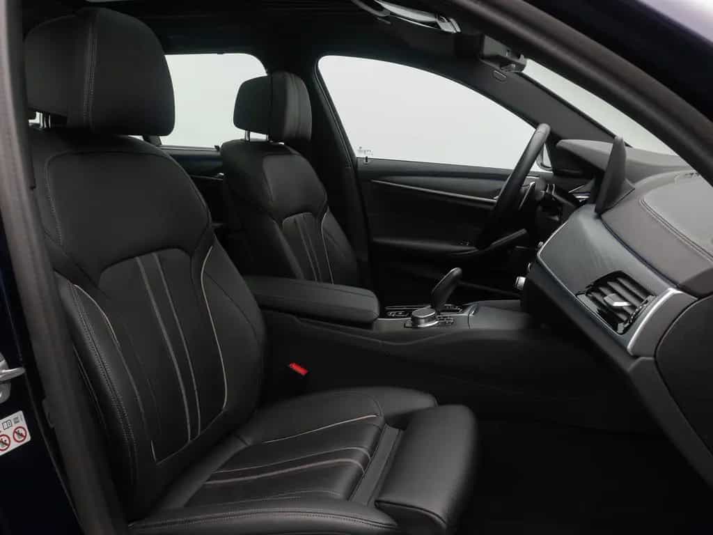 BMW 530 d xD Luxury Line HUD DAB AHK Panorama H/K 19" 02/2023-photo-38