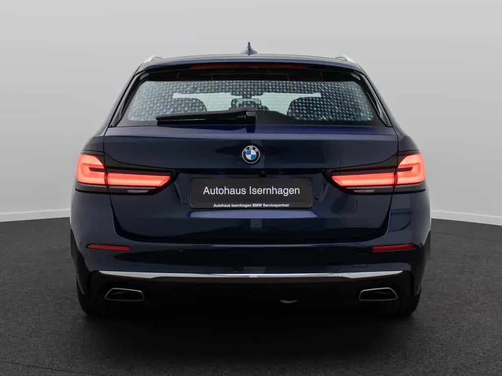 BMW 530 d xD Luxury Line HUD DAB AHK Panorama H/K 19" 02/2023-photo-7