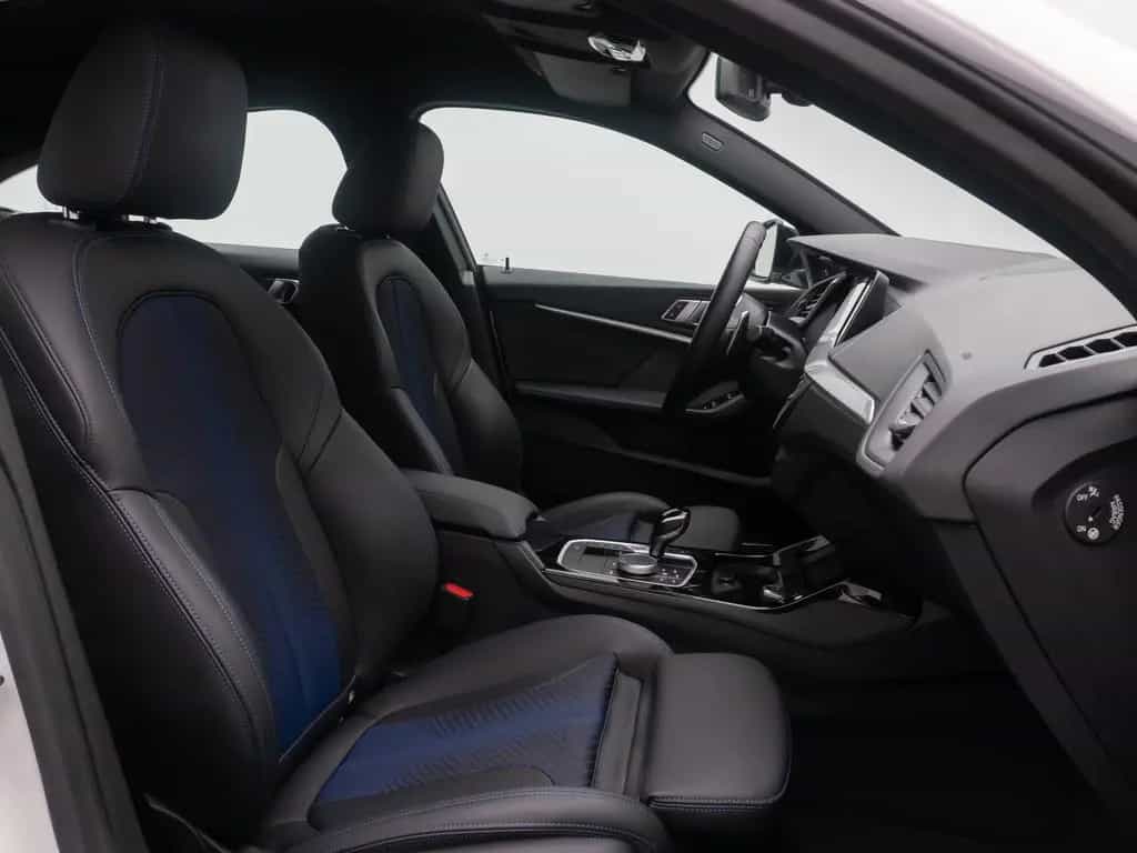 BMW 220 Gran Coupé 220d Gran Coupé M Sport HUD H/K DAB Komfort 18Zl 02/2023-photo-34